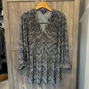 Cocomo 1X Top V Neck 3/4 Roll Tab Sleeves Henley